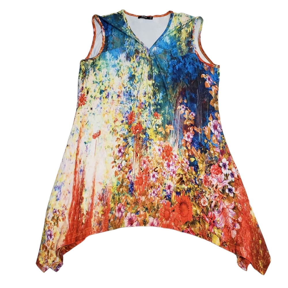Lily by Firmiana Long Floral Asymmetrical Hemline Top